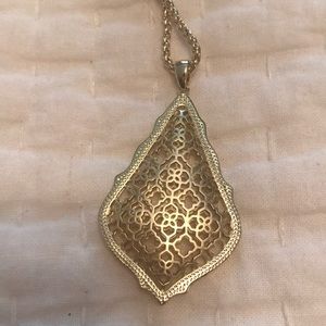 Kendra Scott gold necklace